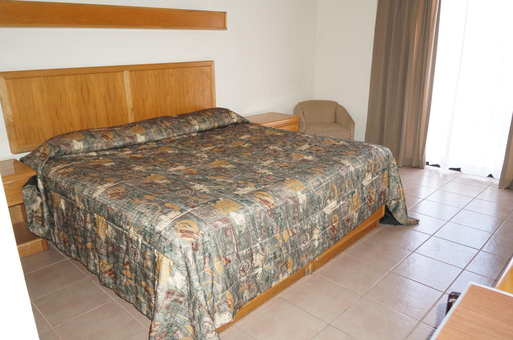Maria Luisa Inn & Suites Juarez  Rom bilde