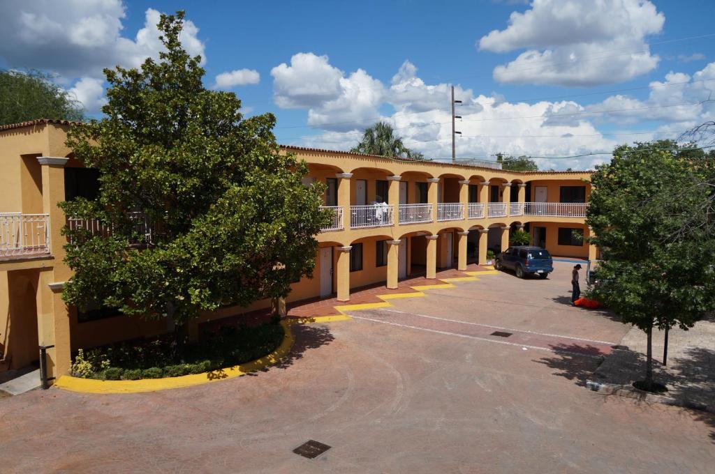 Maria Luisa Inn & Suites Juarez  Eksteriør bilde