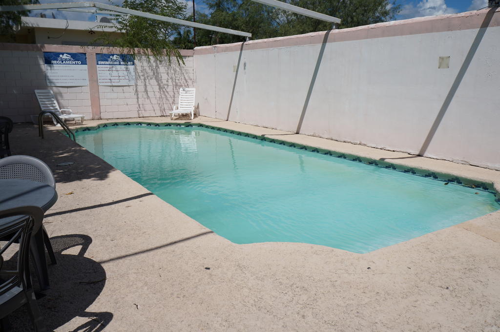 Maria Luisa Inn & Suites Juarez  Eksteriør bilde